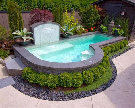 Ideas For Wonderful Mini Swimming Pools In Your Backyard