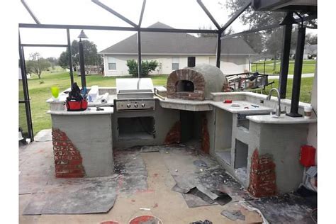Outdoor Kitchen With Wood Fired Pizza Oven