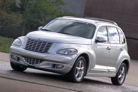 Chrysler Bids Farewell To Iconic Pt Cruiser Last Model Rolls Off