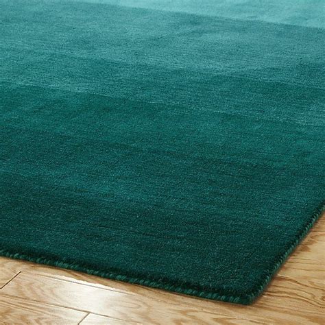 There are many color options in this lovely rug which provide you a lot of choices to contrast with your room's accessories. Shop ombre teal rug 6'x9'. Handloomed from soft New ...