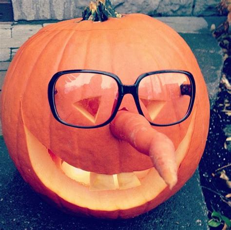 31 Cool Pumpkin Carving Ideas You Should Try This Fall