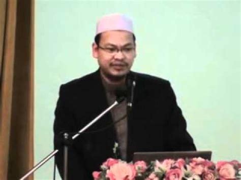Hina polis di facebook, wanita ditahan polis & direman. ISU-ISU SEMASA KEWANGAN ISLAM - DR. ZAHARUDDIN ABDUL ...