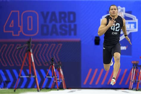 What S The Average Yard Dash Time For Each Nfl Position Looking At