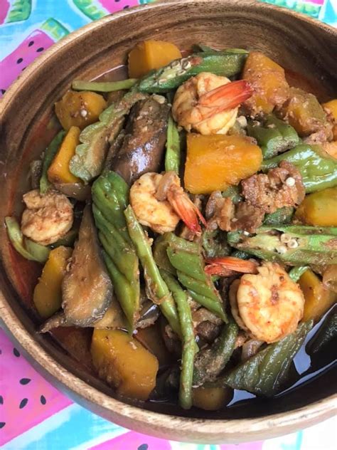 pinakbet with pork shrimp and bagoong