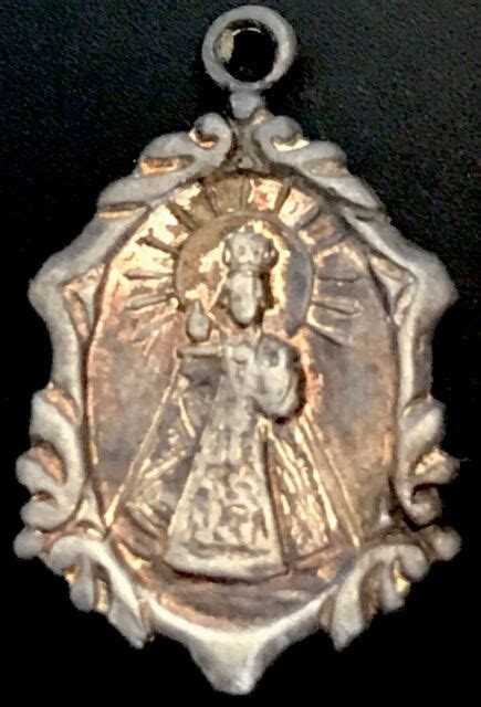 vintage catholic infant of prague silver tone medal italy ebay