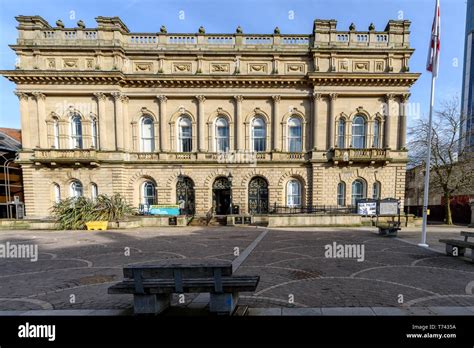 Blackburn Town Centre In Lancashire England The Town Hall By