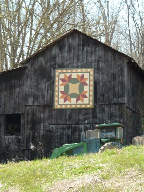 Barn Dover Stewart County Tennessee Part Of The Appalachian Quilt Trail Barn Quilt Designs
