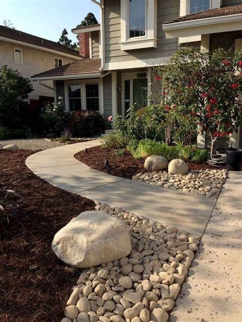 10 Awesome Front Yard Rock Garden Landscaping Ideas In 2020 Rock