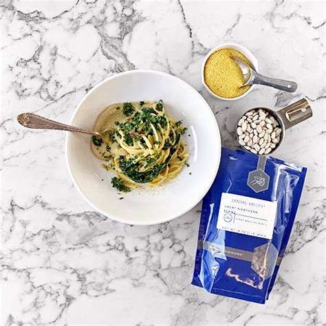 What does remain constant though is the fact that cannellini beans are larger and have a. This recipe uses pureed Northern White beans to provide a creamy consistency in this vegan sauce ...