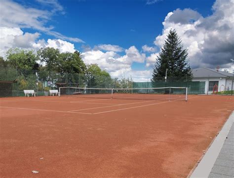 Sunny Day At Tennispark Tennis Court Sunny Days Academy Field