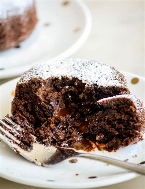Gooey Chocolate Cakes For Two Eggless
