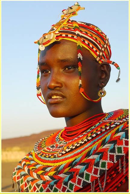 アフリカの裸の部族の女性 ポルノ写真