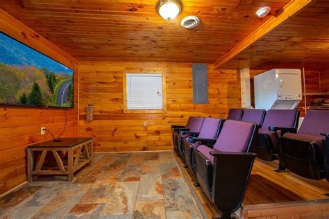 Many of our clean, quiet, and beautiful smoky mountain. Hideaway Lodge :: Smoky Mountain Dreams Cabin & Resort ...