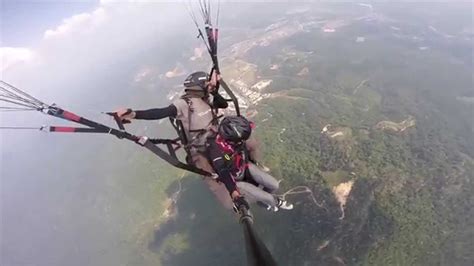 The kind of paragliding that travellers will experience is tandem paragliding, which means a person will be accompanied by a professional paraglider who will manoeuvre the flight and glide together with that kuala kubu bharu is indeed the best place to escape from the hustle and bustle of the city. Paragliding Kuala Kubu Bharu, Malaysia. - YouTube