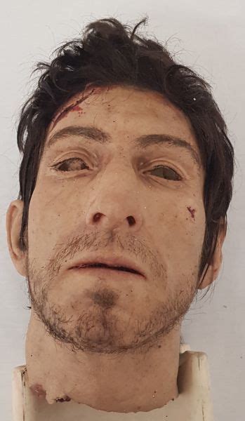Severed Synthetic Head | FILM MEDICAL
