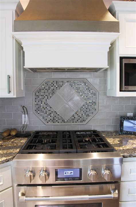 Kitchen Tile Designs Behind Stove Photos