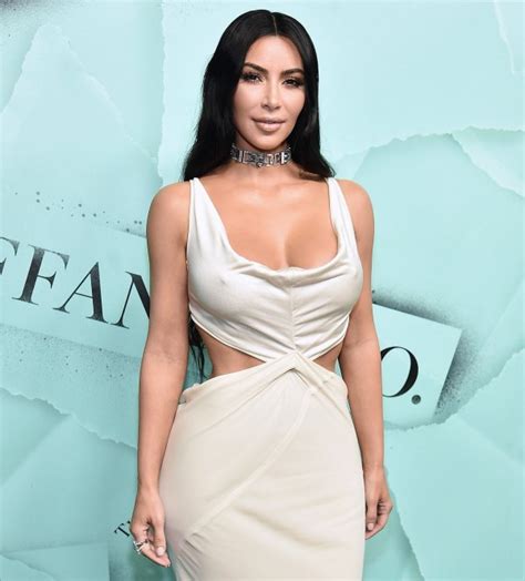 Kim Kardashian Is Launching Kkw Body Ii Body Iii Fragrances Details