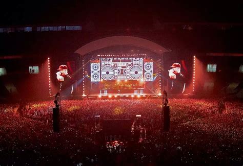 Eminem Wembley 2014 Review Eminempro The Biggest And Most Trusted