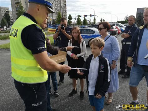 Opolscy policjanci przypominają o bezpiecznej drodze do szkoły Wiadomości