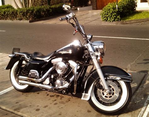 Anyone Have Photos Of Their Road King Without The Saddlebags Harley