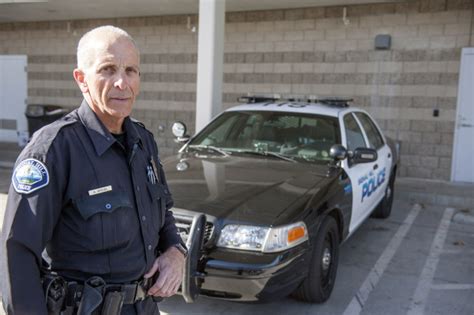 After 26 Years Signal Hill Cop Turns In Badge Orange County Register
