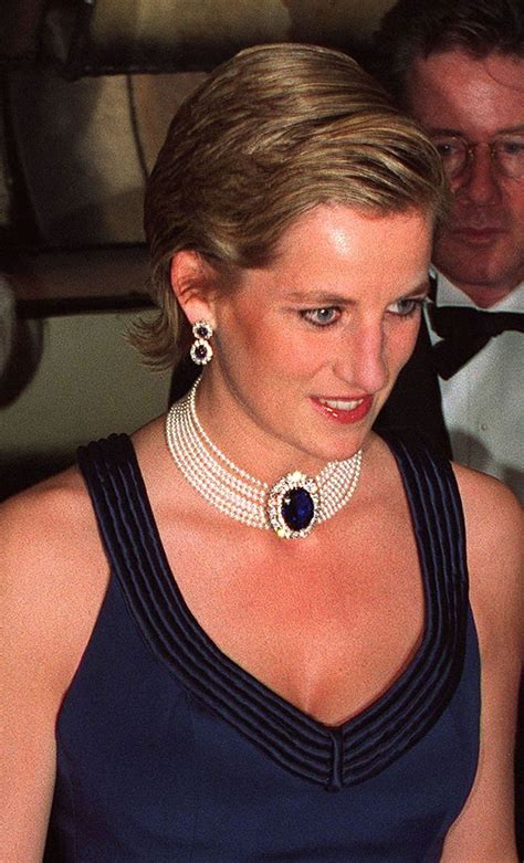 O Icônico Corte De Cabelo Da Princesa Diana Em 20 Fotos Vogue