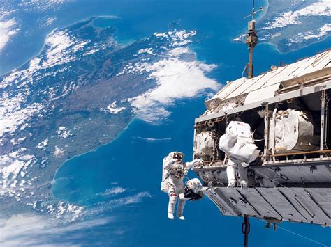 These Are The Best Photos Ever Taken From The International Space Station