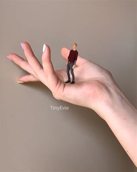 Giantess Hand Edit #03 by TinyEvie on DeviantArt