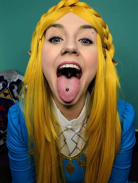 Zelda Has A Nice Big Tongue Oc Cosplay Rtonguetastic