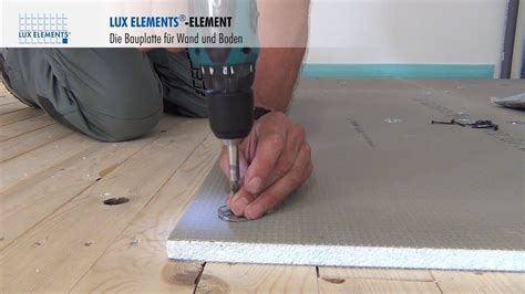 Worauf er alles zu achten hat, erfahren sie in diesem das video zeigt das verlegen von bodenfliesen mit dem fliesen nivelliersystem verlegefix. Fliesen Auf Holzboden Verlegen Video