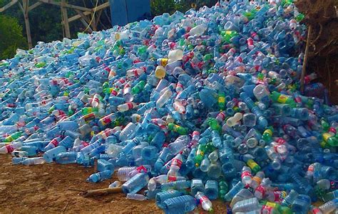Letaglózó számok: egymillió műanyag palackos italt vesznek az emberek ...