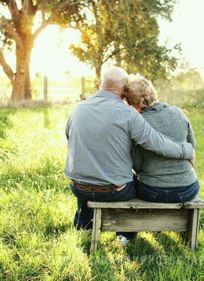 Romantic Elder Senior Couple Couples G S Beaux Couples Older Couples Mature Couples Couples
