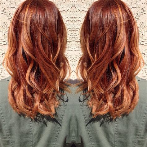 Play with color without the commitment. Pictures of copper highlights on blonde hair | Идеи для ...