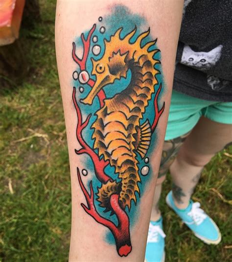 55 Cuddly Seahorse Tattoo Designs A Tiny Creature With Deep Symbolism