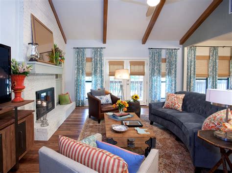 We offer gorgeous living room furniture sets in different styles and colors so it's easy to find your perfect match. Photos | Property Brothers | HGTV