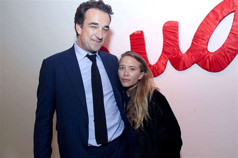 Ici, on vous offre le plus beau des cadeaux pour la fête des mères avec jane de boy. Olivier Sarkozy : le mariage avec Mary Kate Olsen très proche