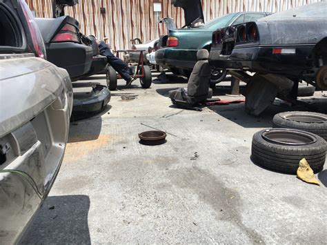 Junkyard Photo Gallery: Pick-Your-Part Wilmington, California | Auto