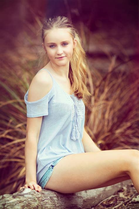 Blond Teen Girl Stock Image Image Of Portrait Retro 73982811