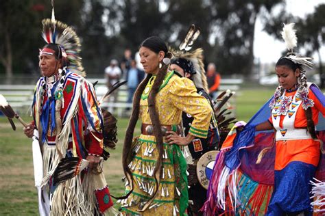 Ucsd Powwow Celebrates Native American Culture Gallery La Jolla Ca