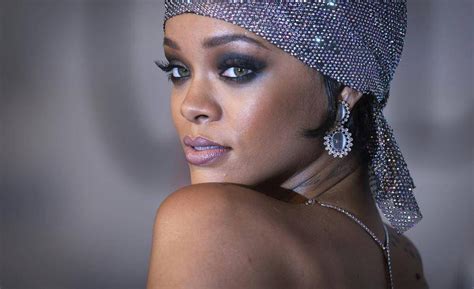 Now Trending Racy Rihanna Perfume Ads Declared ‘sexually Suggestive