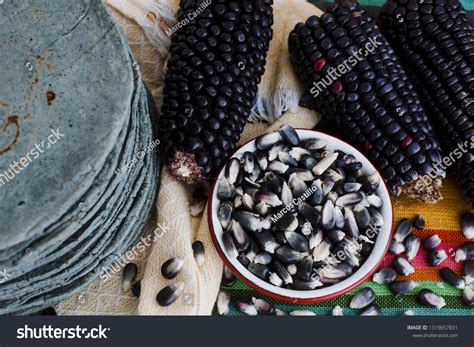 Tortillas De Maiz Azul Blue Corn Stock Photo 1319657831 Shutterstock