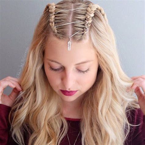 Corset Braid Hair Trend Is The Best For Party Season Cool Braid