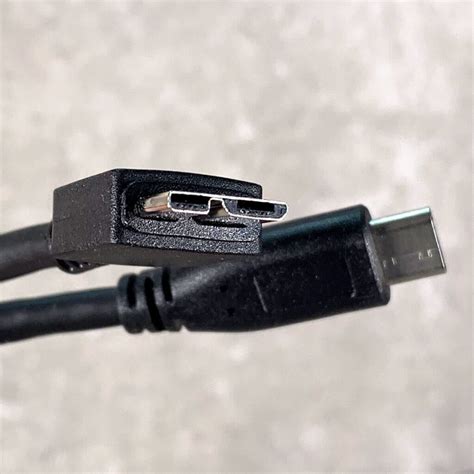 Anschluss Einer Externen Festplatte Mit Usb A Stecker An Usb C Port