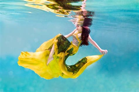 Feline Blushs ‘wonderland Couture Campaign Offers Underwater Imagery