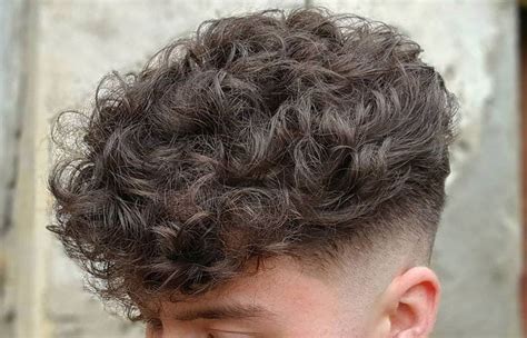 How To Get Curly Hair For Men Guide With Steps