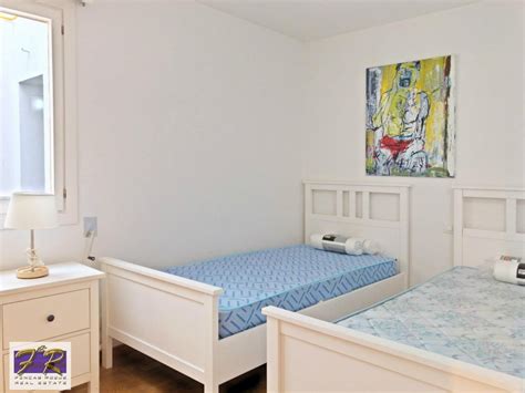 En mundo piso sabemos la importancia que representa la decisión de comprar una vivienda, por ello ofrecemos servicios de asesoría y asistencia en derecho mundo pisos, una de las mejores agencias inmobiliarias en palma de mallorca. Piso de 155m2 en venta en primera línea del paseo marítimo ...