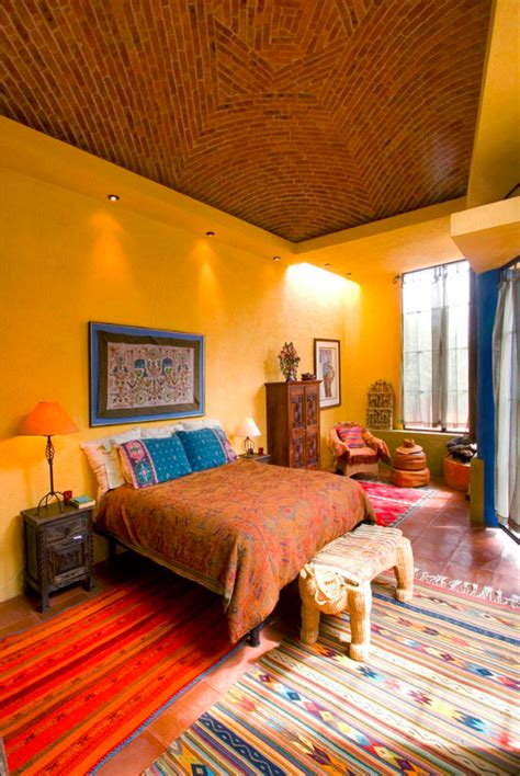 Decorate Your Bedroom Moroccan Style Lessenziale