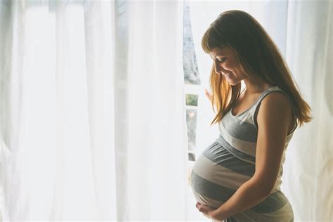 15 Weird Pregnancy Symptoms That Most People Dont Talk About