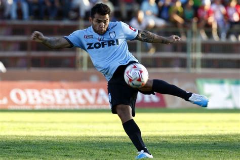 Los celestes registraron a 33 jugadores para los juegos contra el audax italiano, el primero mañana en territorio chileno. Audax Italiano se reforzará con Darío Botinelli y Cristian ...