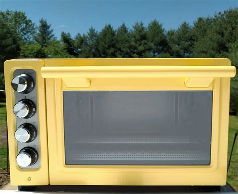 Majestic Yellow KithenAid Convection Toaster Oven, Majestic Yellow